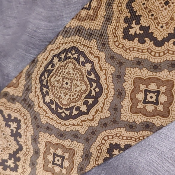 Coach Silk Necktie - Picture 2 of 5